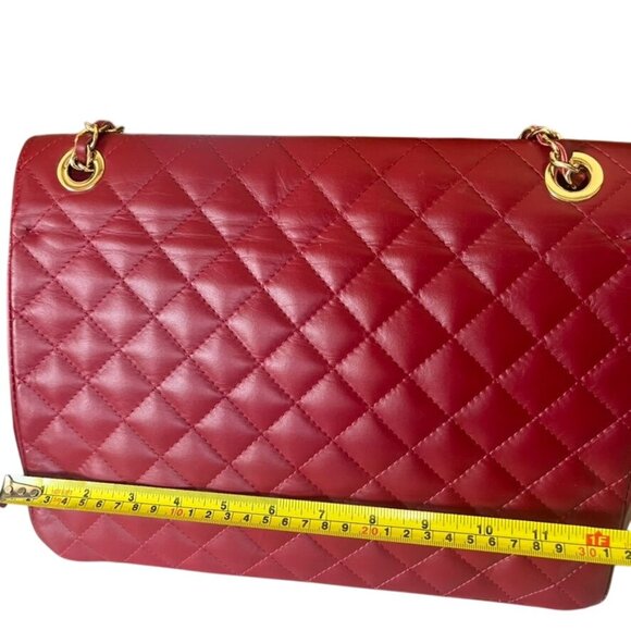 Chiara Ferretti Quilted Red Leather Handbag With Gold Chain Strap Classic Italy - Picture 8 of 8